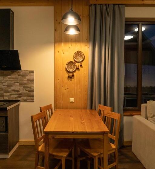 آپارتمان 1 خوابه, Apartments Chalet Girska Hatyna