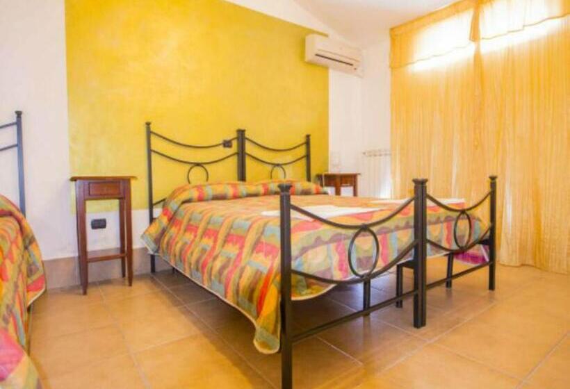 스탠다드 트리플 룸, Agriturismo L Ovile