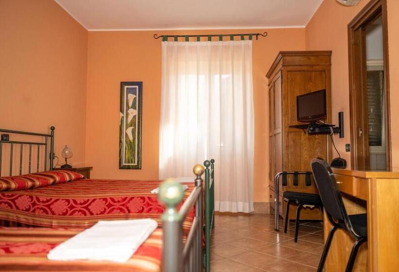 חדר סטנדרט לשלושה, Agriturismo L Ovile