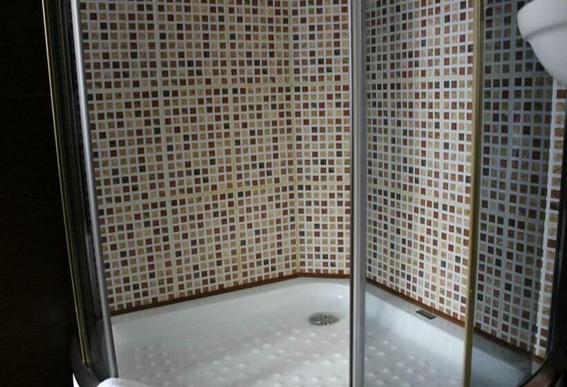 اتاق استاندارد, Kodatskiy Kosh