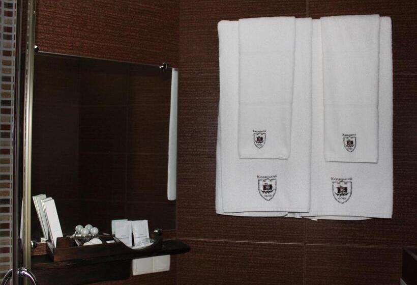 اتاق استاندارد, Kodatskiy Kosh