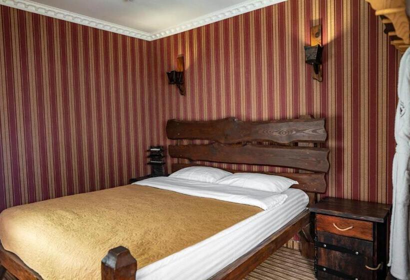 اتاق استاندارد, Kodatskiy Kosh