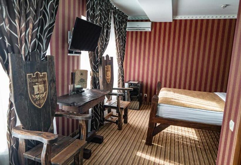 اتاق استاندارد, Kodatskiy Kosh