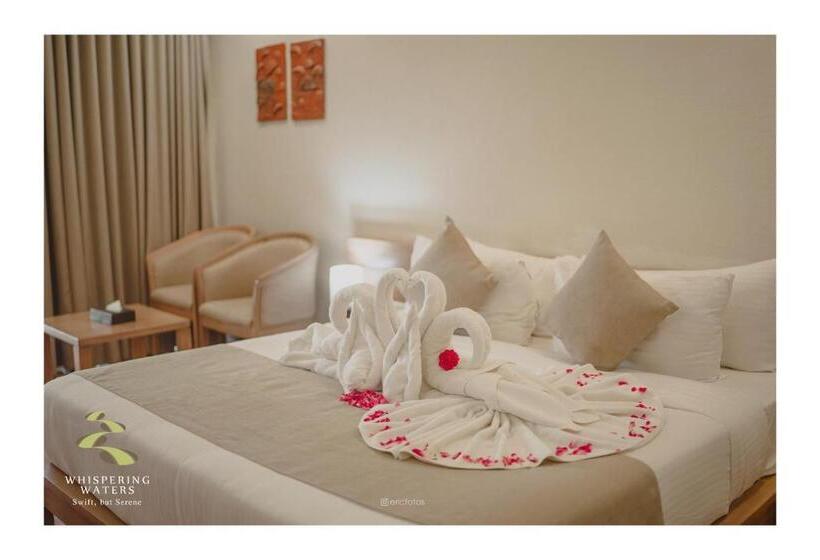 디럭스 룸, Whispering Waters