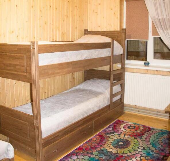 Standaard Vierpersoonskamer met Balkon, садиба терентин