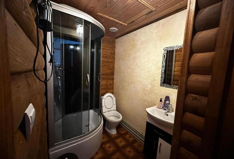 스탠다드 룸 산 전망, Sadyba U Anastasijky