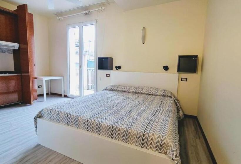 إستديو قياسى مزود بشرفة, Residence Rosa