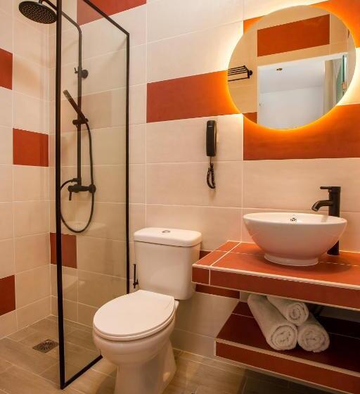 חדר דלוקס, Faliraki Premium