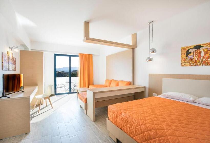 Полулюкс, Ekaterini