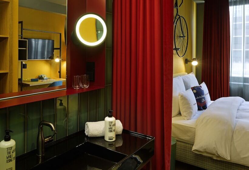 Номер Стандарт, 25hours Hotel The Trip