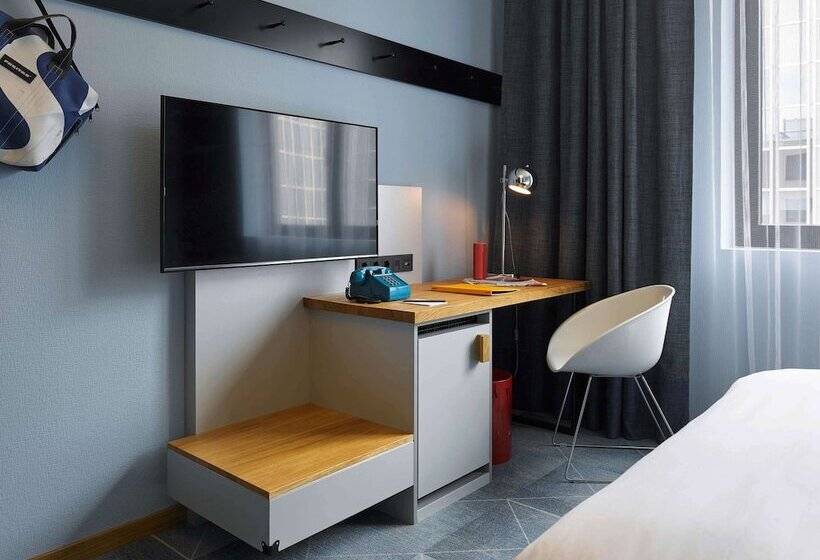 Номер Стандарт, 25hours Hotel The Trip