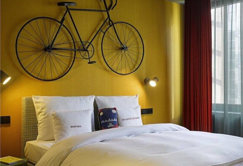 Номер Стандарт, 25hours Hotel The Trip