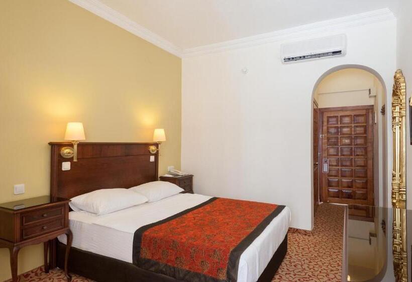 스탠다드 룸, Antique Roman Palace Museum Hotel   Adults Only Ultra All Inclusive