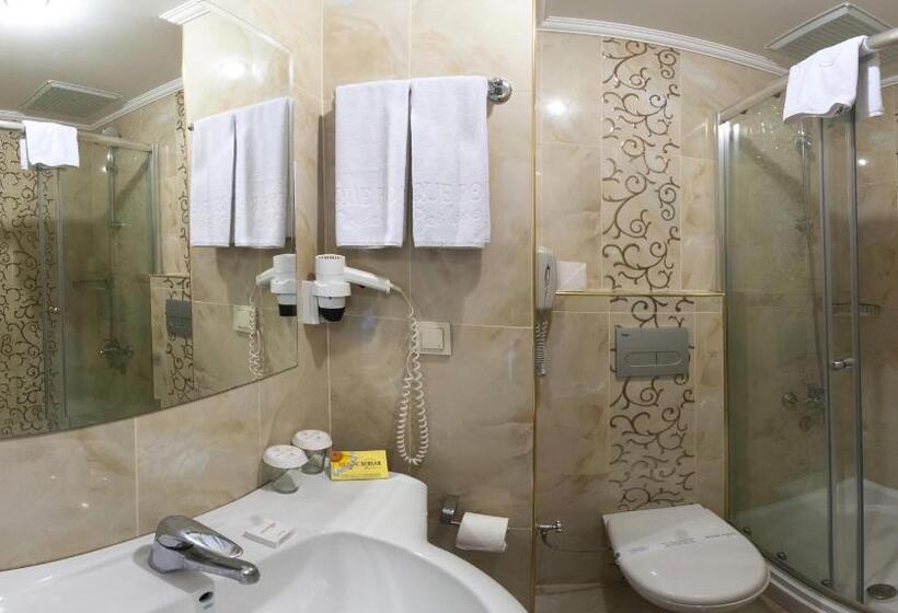 수피리어 트리플 룸, Antique Roman Palace Museum Hotel   Adults Only Ultra All Inclusive