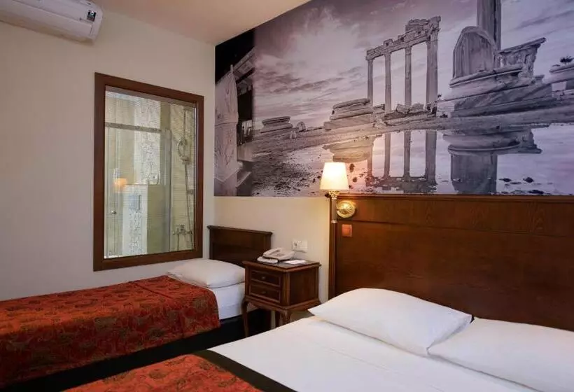 اتاق سوپریور سه تخته, Antique Roman Palace Museum Hotel   Adults Only Ultra All Inclusive