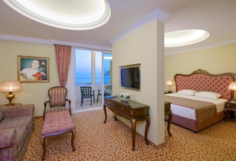 스위트 킹사이즈 침대, Antique Roman Palace Museum Hotel   Adults Only Ultra All Inclusive