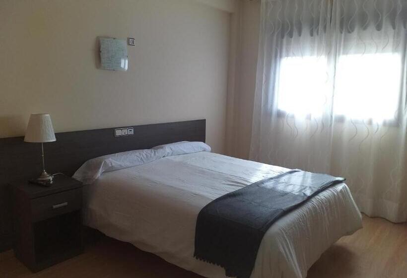 غرفة قياسية, Casa Marzo