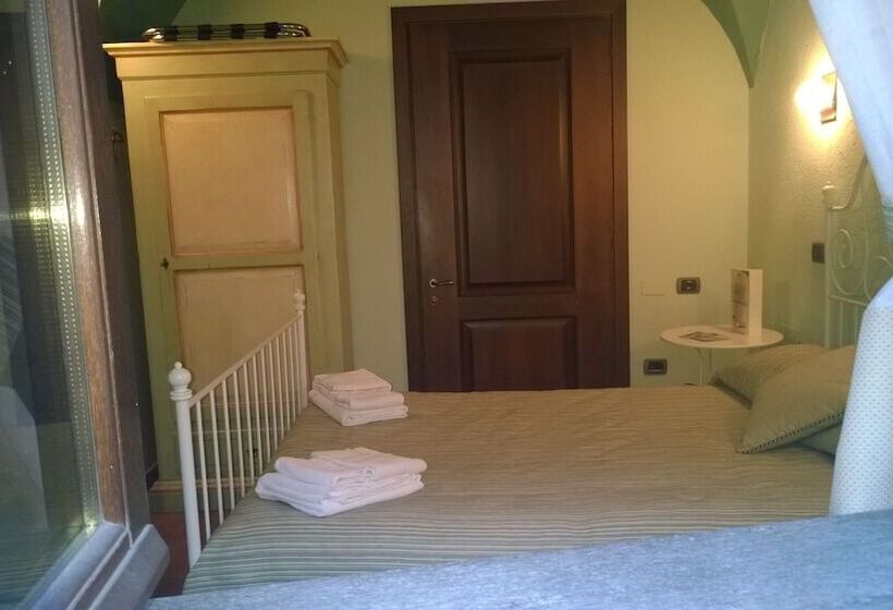 スタンダードインサイドビュールーム, Chez Toi