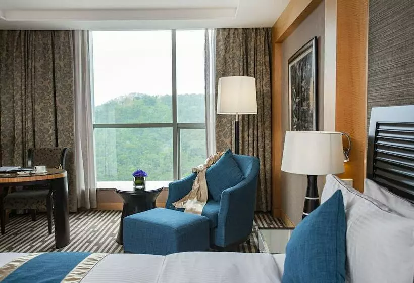 Deluxe-huone, Grand Cypress Teda Dalian