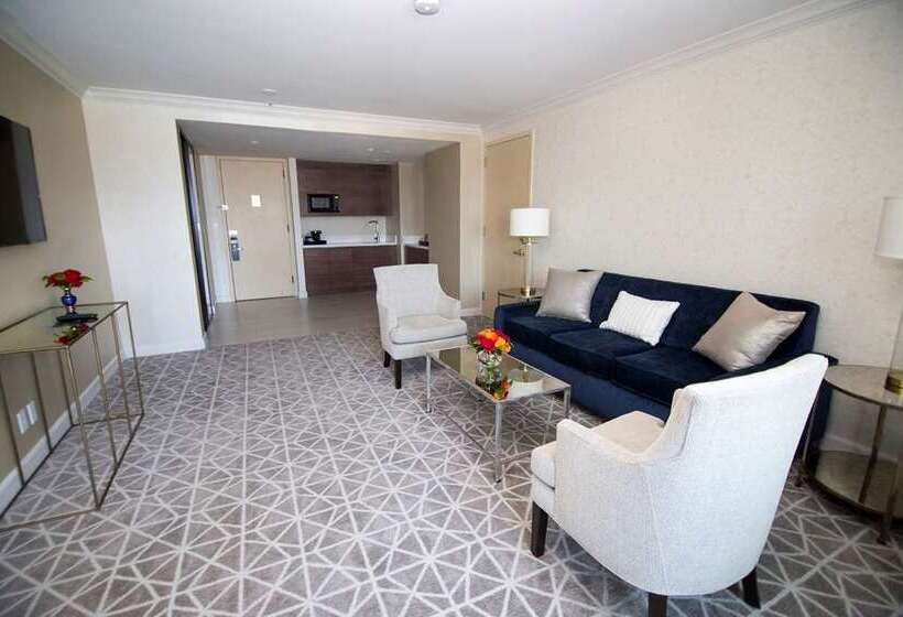 سوئیت با تخت بزرگ, Hilton Beijing Wangfujing