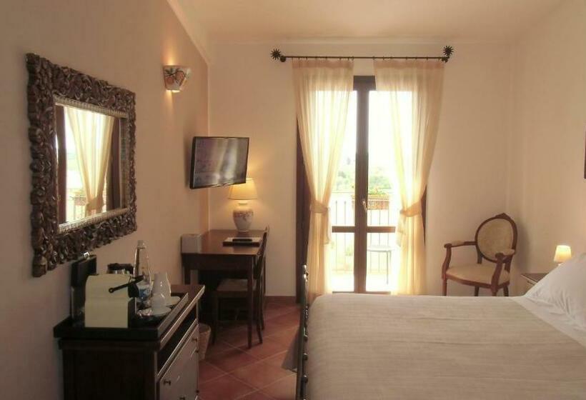 Номер Стандарт Вид на Море, La Corte Del Sole