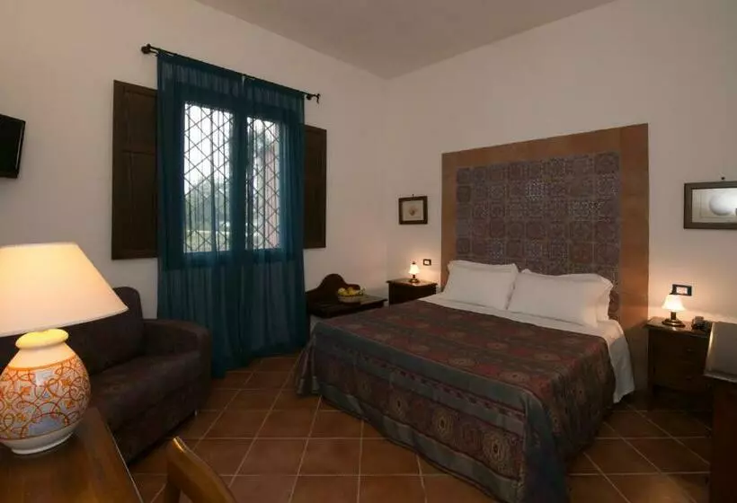 اتاق استاندارد, La Corte Del Sole