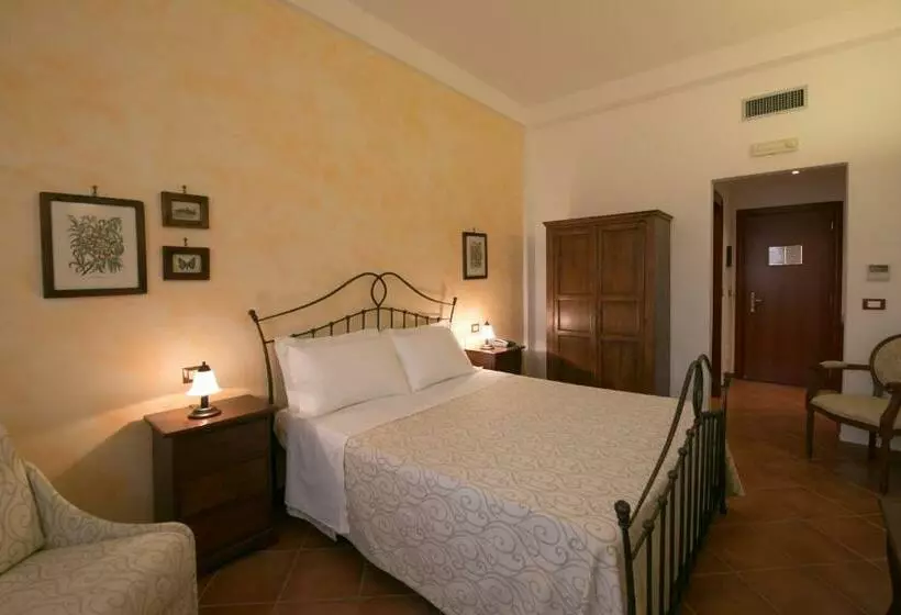 اتاق استاندارد, La Corte Del Sole