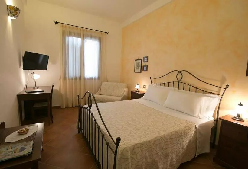 اتاق استاندارد, La Corte Del Sole