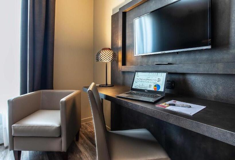 غرفة ديلوكس مزودة بشرفة, Maranello Palace