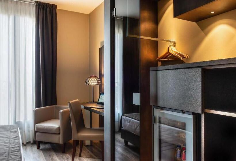 Номер Deluxe с Балконом, Maranello Palace