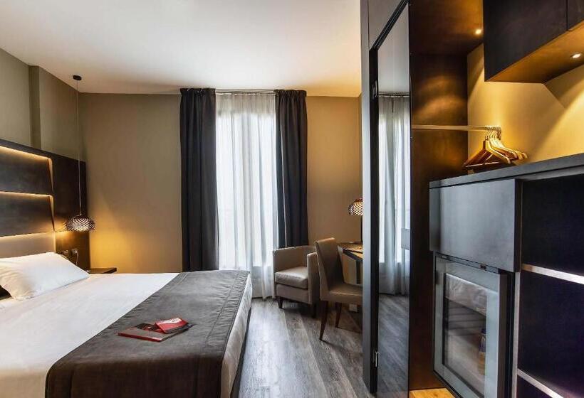 Номер Deluxe с Балконом, Maranello Palace