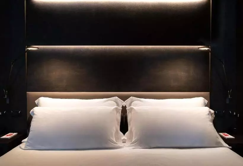 バルコニー付きデラックスルーム, Maranello Palace