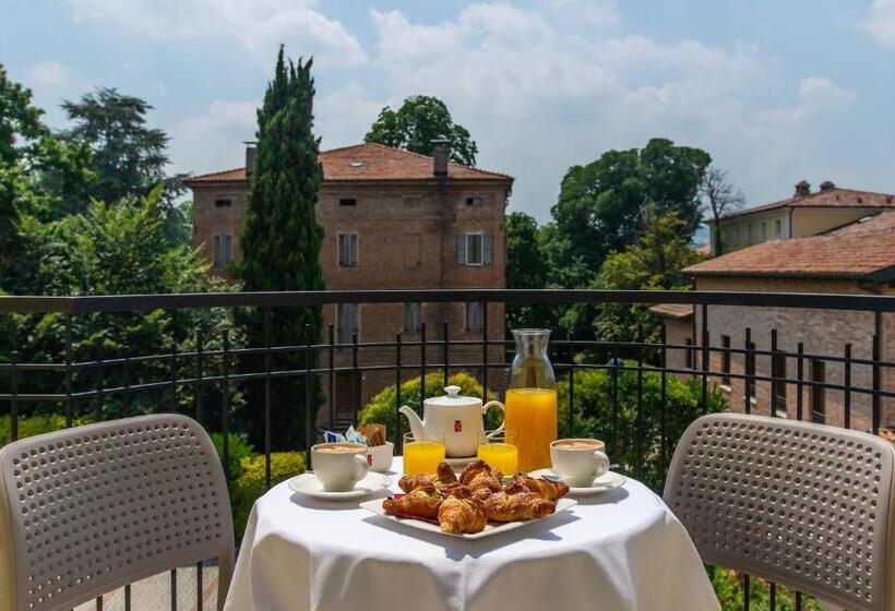 غرفة ديلوكس مزودة بشرفة, Maranello Palace