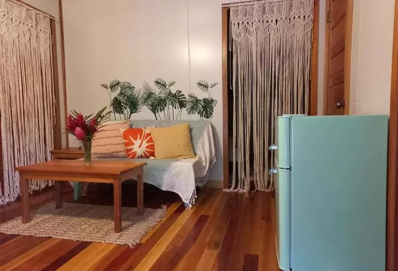 スーペリアールーム, Mariposa Jungle Lodge