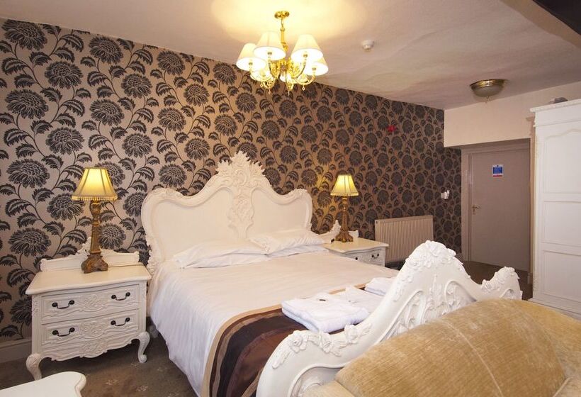 Номер Superior, The Old Crown Coaching Inn