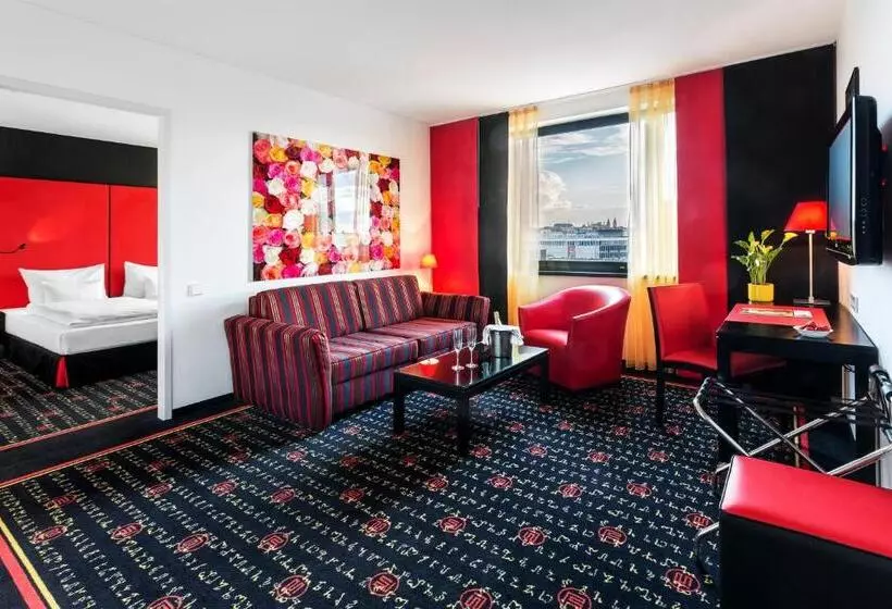 سوییت, Vienna House Easy By Wyndham Pilsen