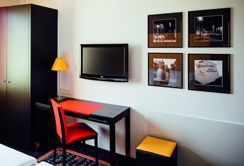 이그제큐티브 스위트, Vienna House Easy By Wyndham Pilsen