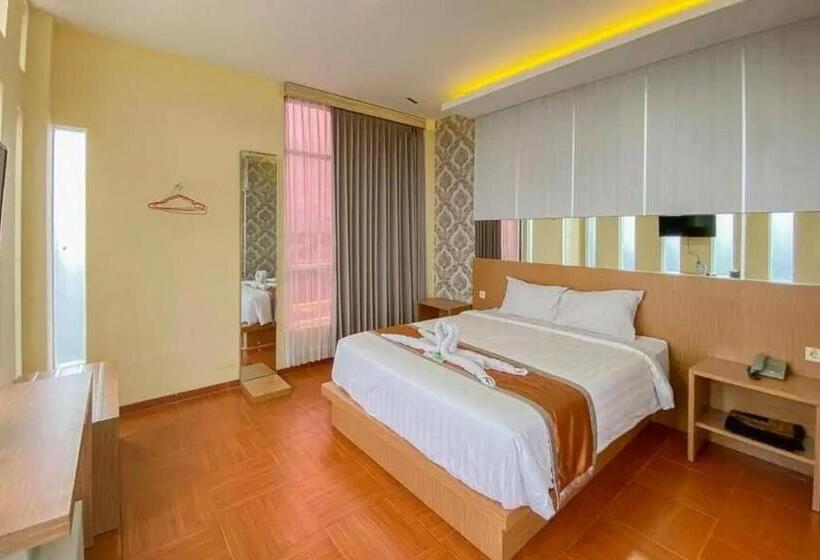 Номер Superior, De Malang Sweet Homestay Syariah Mitra Reddoorz