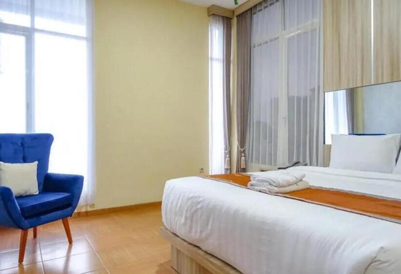 Номер Стандарт, De Malang Sweet Homestay Syariah Mitra Reddoorz