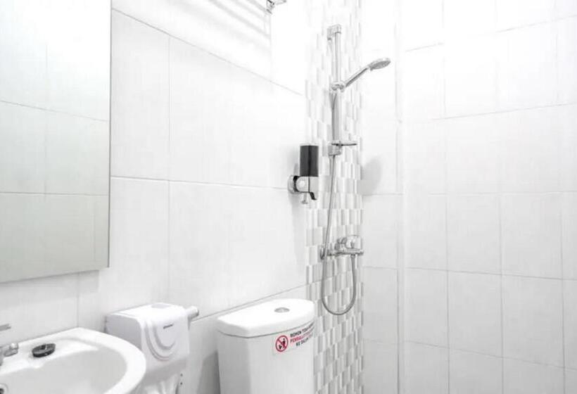 Номер Economy, De Malang Sweet Homestay Syariah Mitra Reddoorz