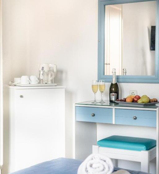 サイドオーシャンビュースタンダードルーム, Aeolos Beach Resort