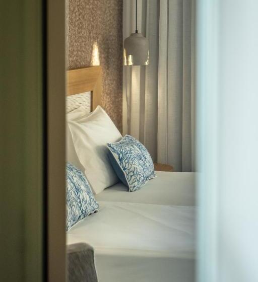 Номер Deluxe, Aeolos Beach Resort