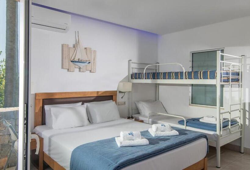 スーペリアトリプルルーム, Aeolos Beach Resort