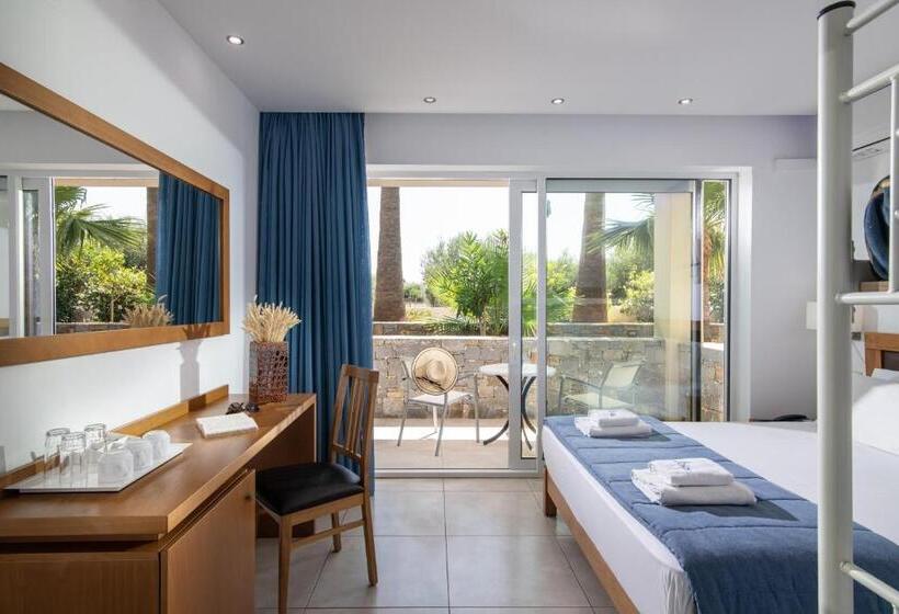 スーペリアトリプルルーム, Aeolos Beach Resort