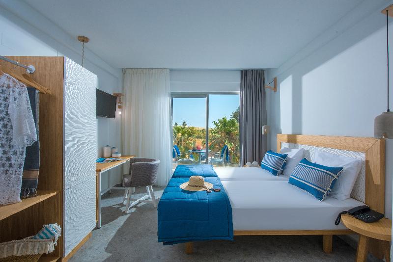 Номер Deluxe, Aeolos Beach Resort