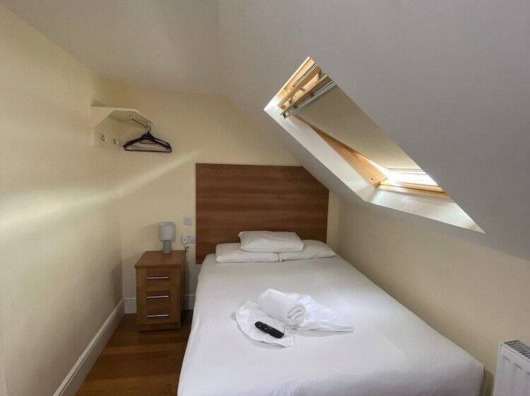 Номер Стандарт Трехместный, Buckingham