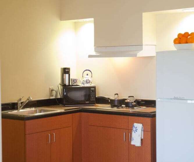 スイート, Holiday Inn Express & Suites Leesburg   Historic District, An Ihg