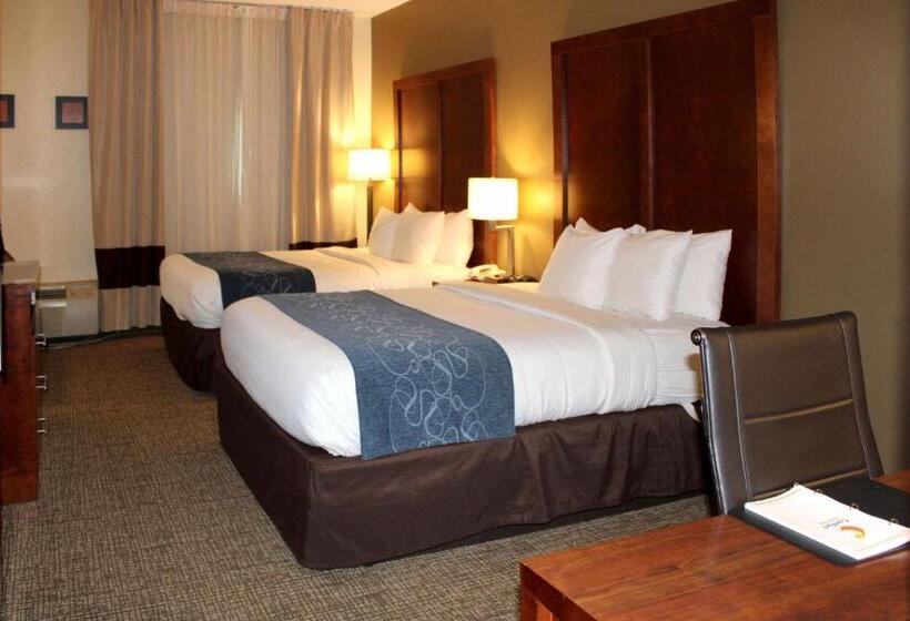 身障者適用スイートルーム, Holiday Inn Express & Suites Leesburg   Historic District, An Ihg
