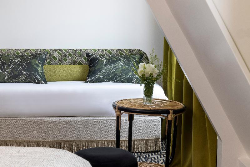 キングサイズベッドのスイートルーム, Holiday Inn Express & Suites Leesburg   Historic District, An Ihg