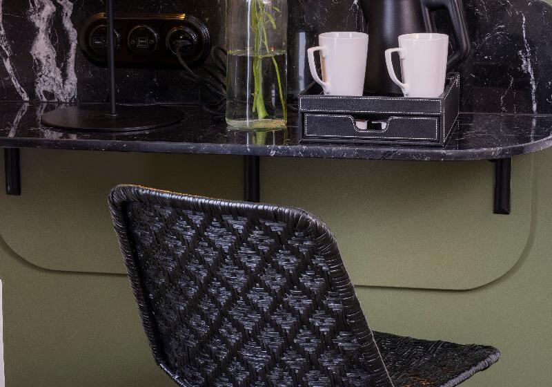 キングサイズベッドのスイートルーム, Holiday Inn Express & Suites Leesburg   Historic District, An Ihg